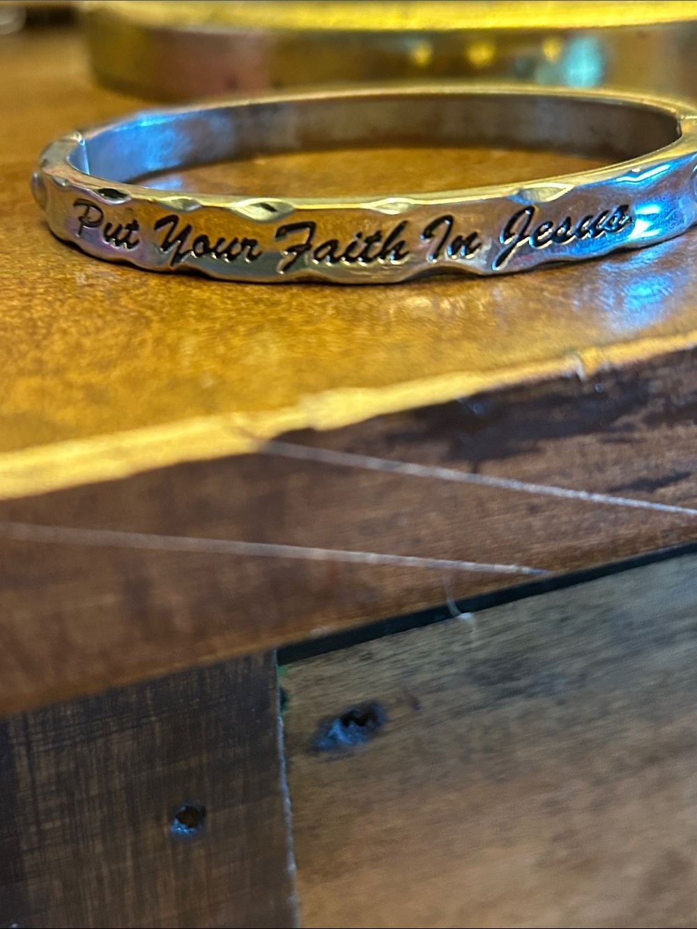 Faith-Inspired Silver Tone Bracelet - "Put Your Faith In Jesus"